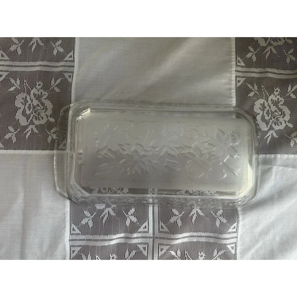 Clear Glass Rectangular Floral Embossed Casserole/Baking Dish w/ Handles